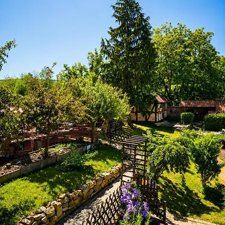 Landgasthof Bueckemuehle 4*